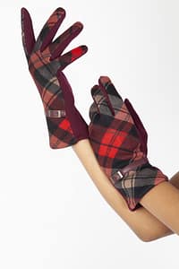 Gå efteråret i møde med disse flotte 1940'er inspirerede handsker med en rem over