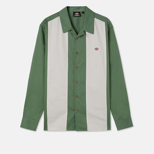 Dickies varsity-inspirerede Westover-skjorte til mænd er en moderne basis-skjorte med masser af stil