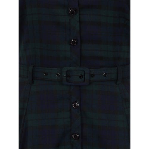 Collectif Caterina Blackwatch Check Swing skjortekjole er en klassisk skjortekjole med tern i navyblå, grøn og sort