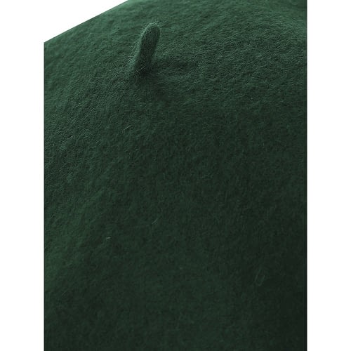 Denne fine grønne alpehue er perfekt din vintage-inspirerede garderobe. Lauren Plain alpehuen er lavet i 100% uld i en fantastisk, levende grøn farve