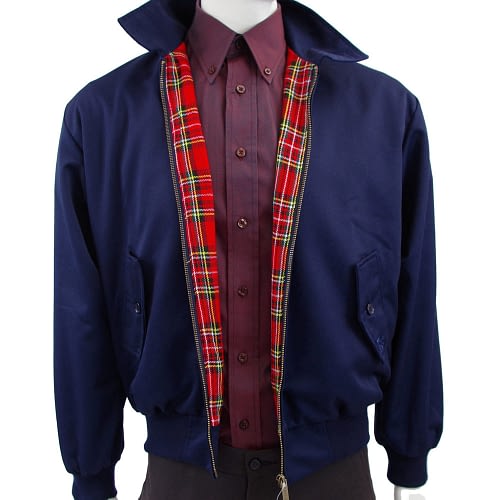 Klassisk Harrington jakke i navyblå med skotskternet foér