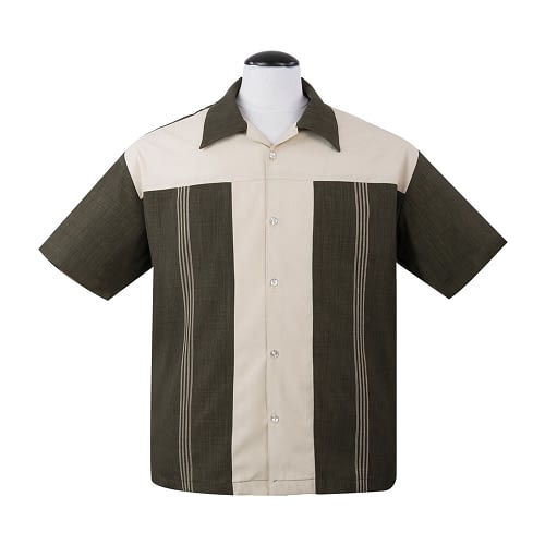 The Oswald Button Up er klassisk skjorte fra Steady Clothing i olivengrøn og beige