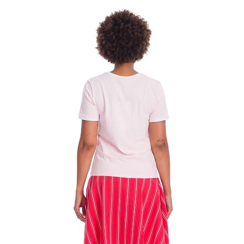 T-shirt i lyserød med stort kirsebær print i rød og grøn og hvide kanter på ærmerne og halsåbning