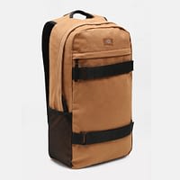 Duck Canvas Backpack er en ægte Dickies rygsæk, der er bygget til at holde.