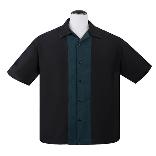 Button Up skjorte fra Steady Clothing med petroleumsblåt midterpanel og kontraststikninger på kraven